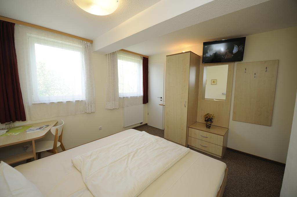 Gaestehaus Suedheide Hambuhren Luaran gambar